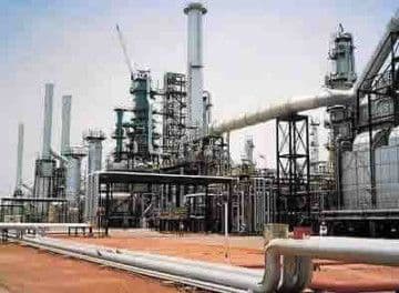 Warri refinery workers continue strike