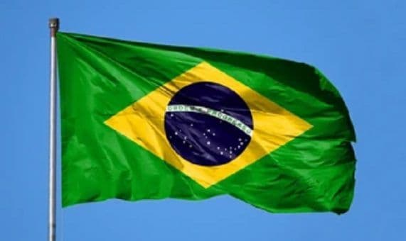 Brazilian woman dies with 26 iPhones glued to her body in