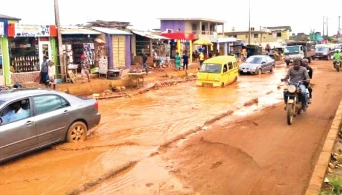 Residents, business owners lament poor Ogun road