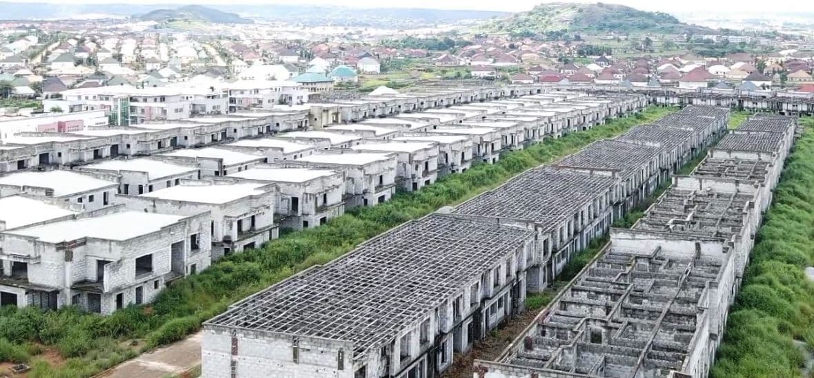 Emefiele’s 753 duplexes: FG to sell houses to low, middle-income Nigerians