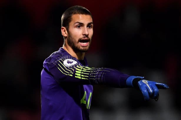 Tottenham’s goalkeeper Whiteman retires at 27 to pursue career as photographer