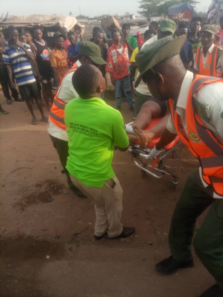 Sad: UK returnee attending wedding dies in Lagos-Ibadan Expressway crash